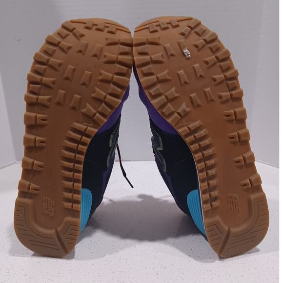 New Balance 574 Black Purple White Shoes ML574PT2 Men's Size 8 (FLAWS) - Picture 7 of 9